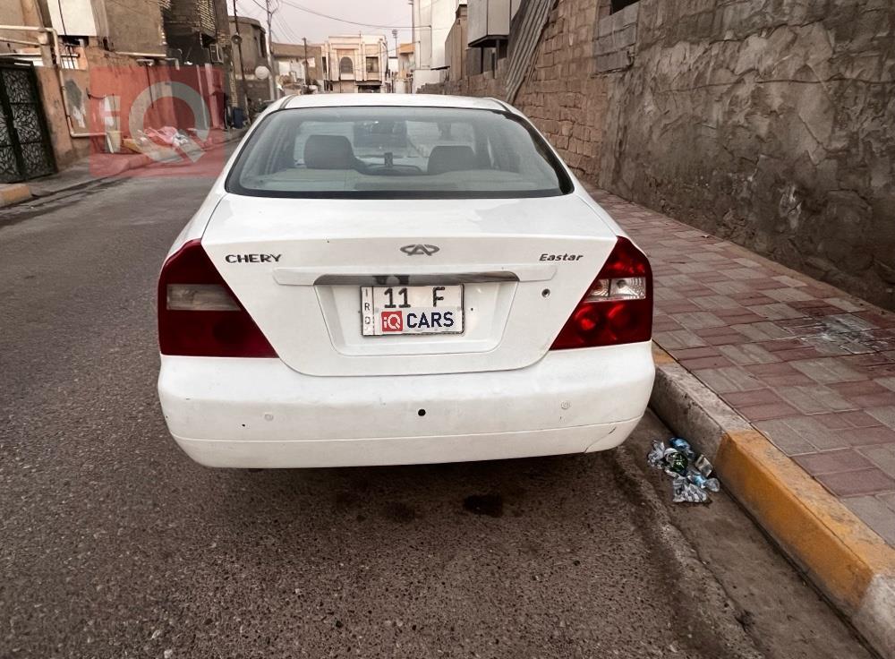 شيري إيستار